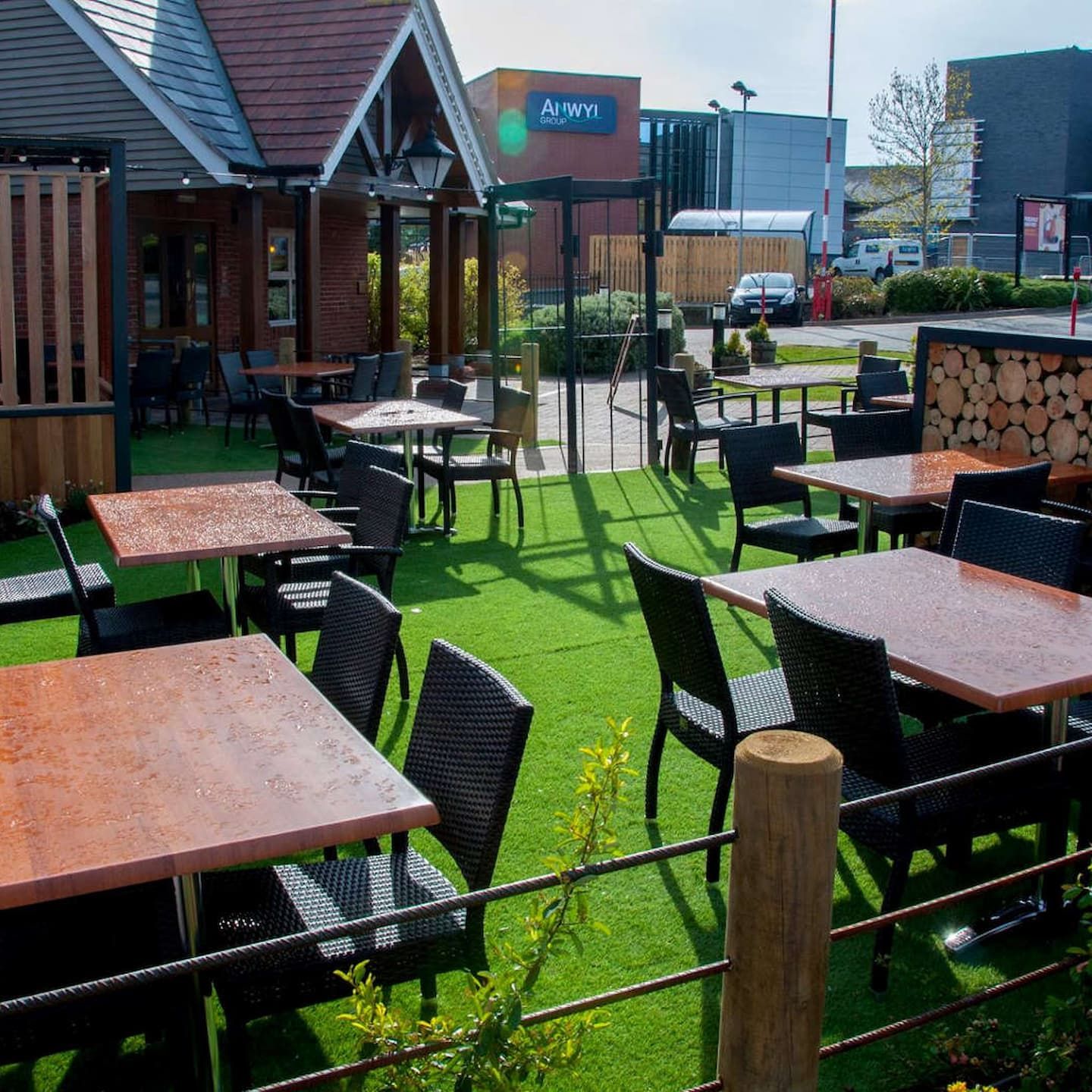 Good food & great times at The Running Hare Ewloe